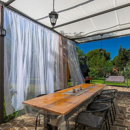 Holiday House Chill Out Loborika Marčana Εξωτερικό φωτογραφία