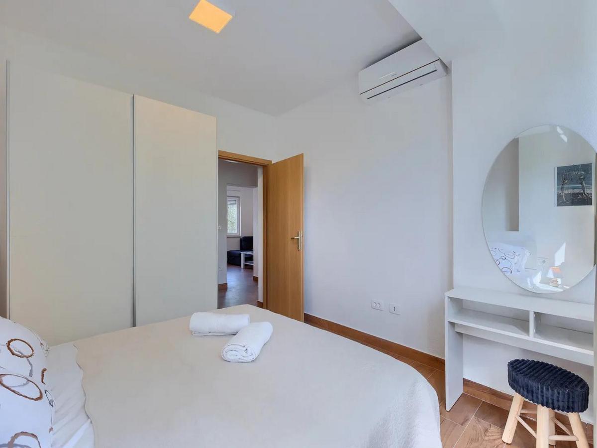 Holiday House Chill Out Loborika Marčana Εξωτερικό φωτογραφία