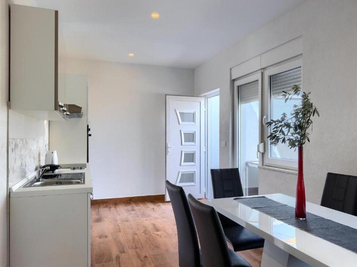 Holiday House Chill Out Loborika Marčana Εξωτερικό φωτογραφία
