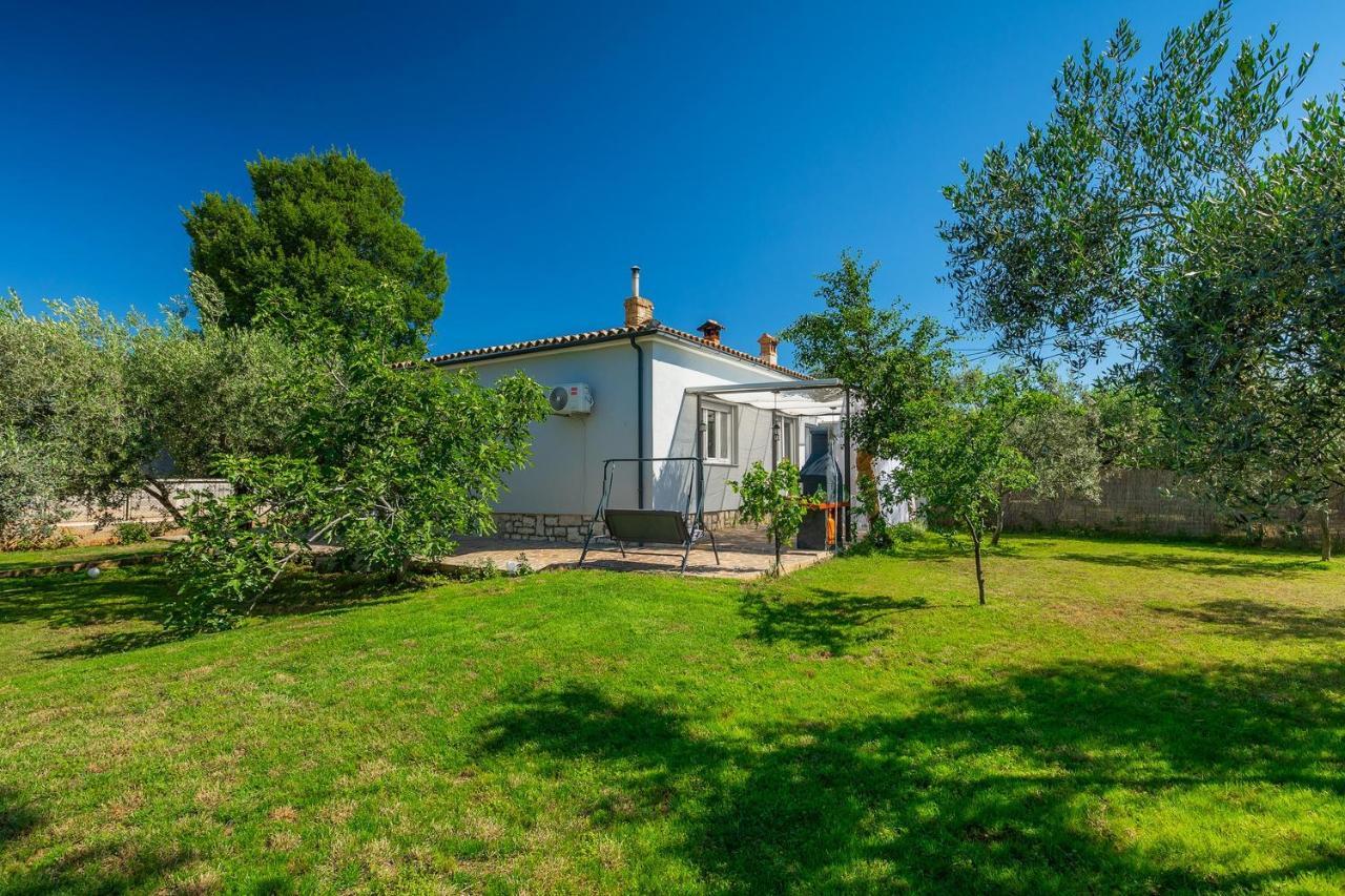 Holiday House Chill Out Loborika Marčana Εξωτερικό φωτογραφία
