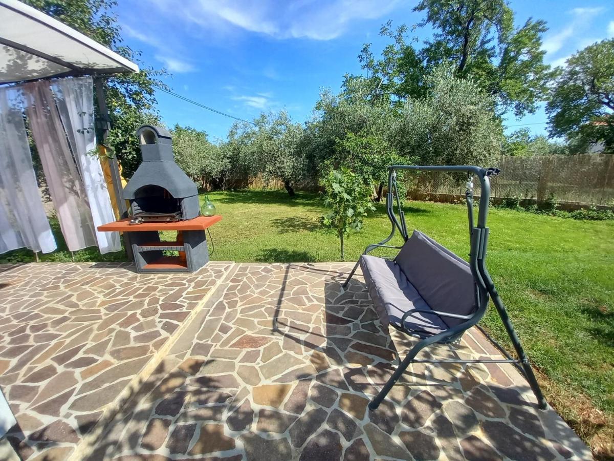 Holiday House Chill Out Loborika Marčana Εξωτερικό φωτογραφία